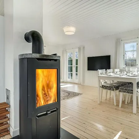 Ghita - 1-2km From The Sea In Sealand By Interhome *